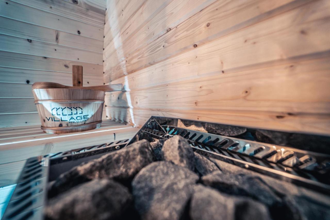 Village Resort Sauna & Jacuzzi & Netflix Tworkowa Exteriör bild
