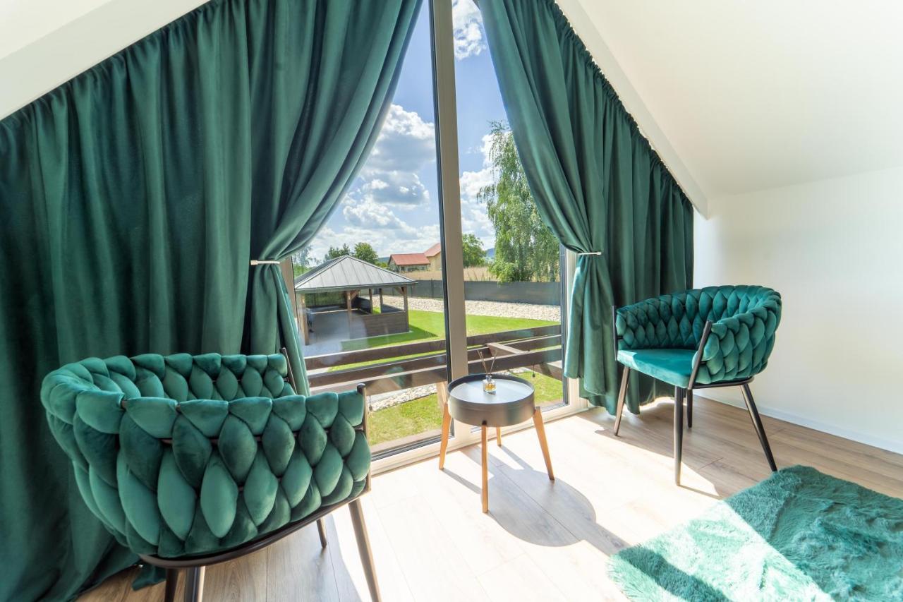 Village Resort Sauna & Jacuzzi & Netflix Tworkowa Exteriör bild