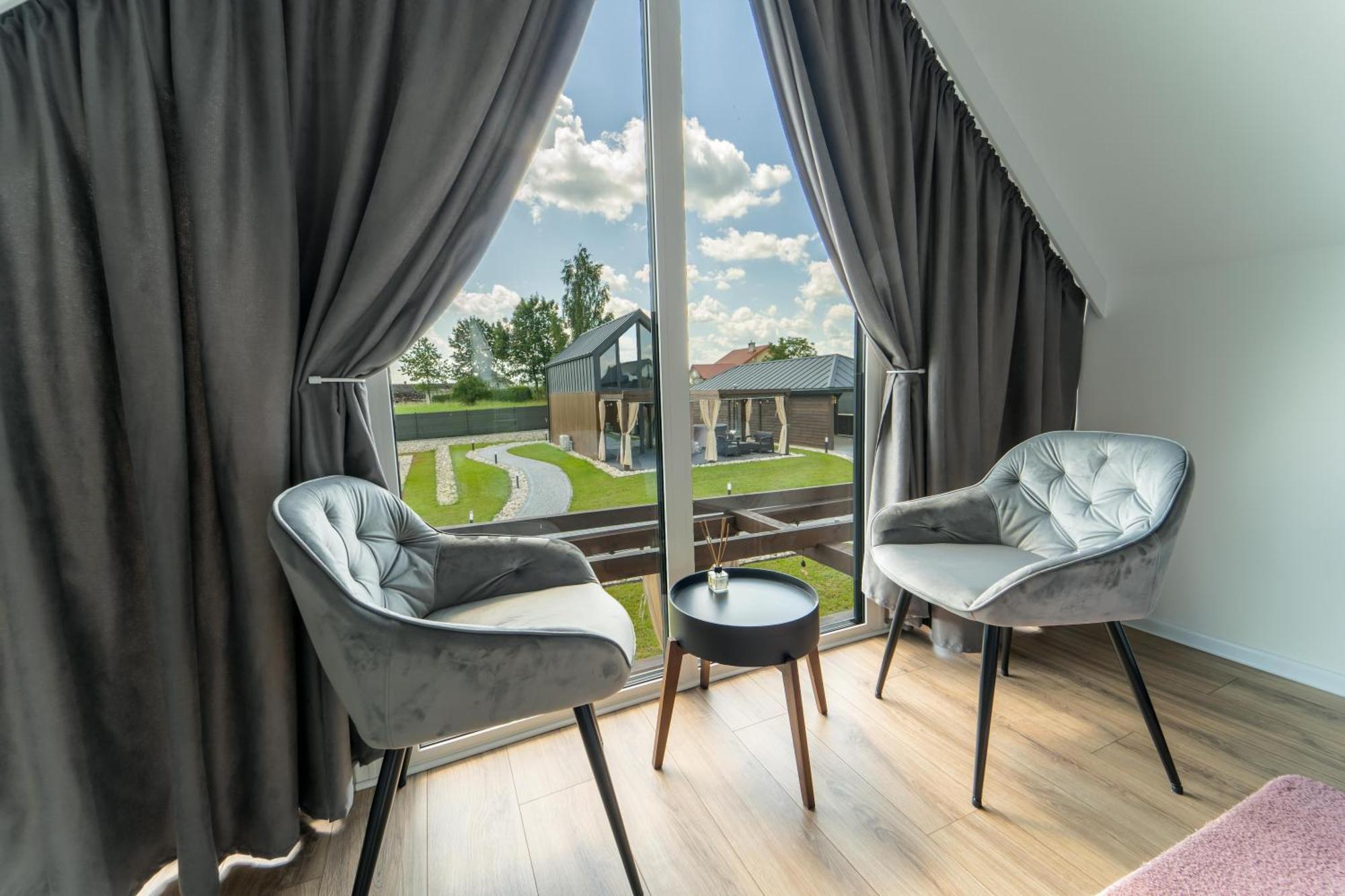 Village Resort Sauna & Jacuzzi & Netflix Tworkowa Rum bild